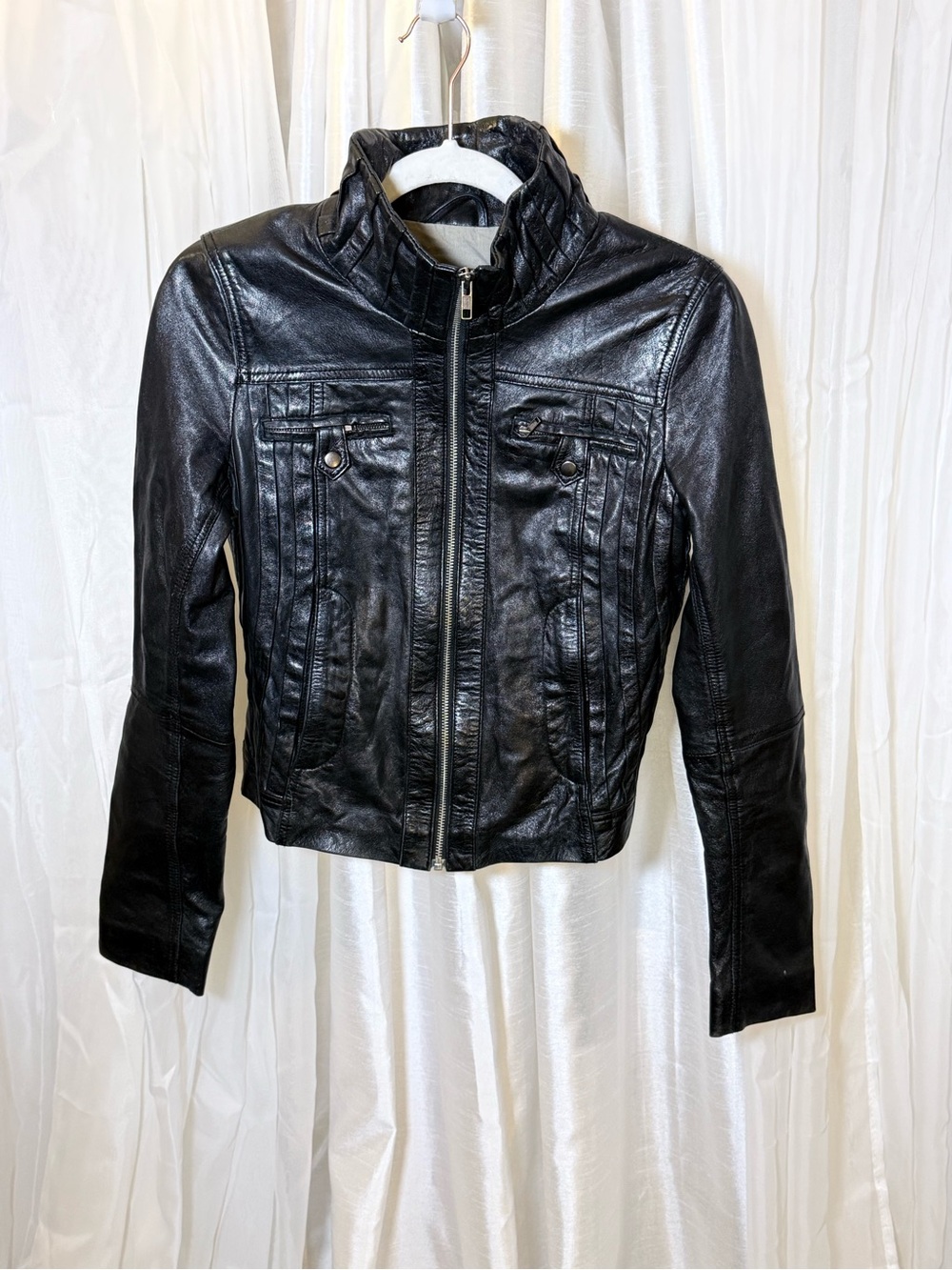 Danier Black Women's Leather Zip Jacket